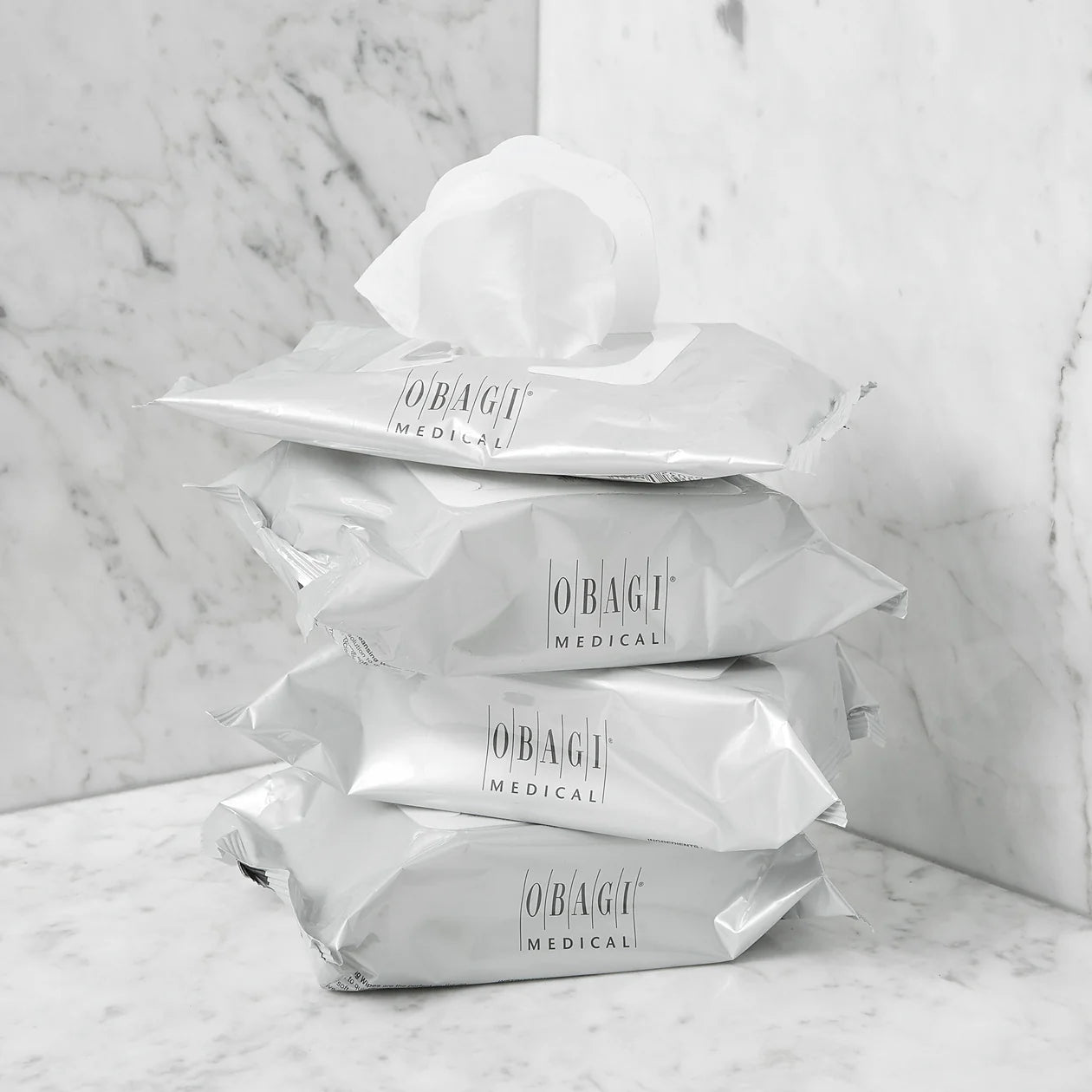 Obagi® CLEANSING WIPES