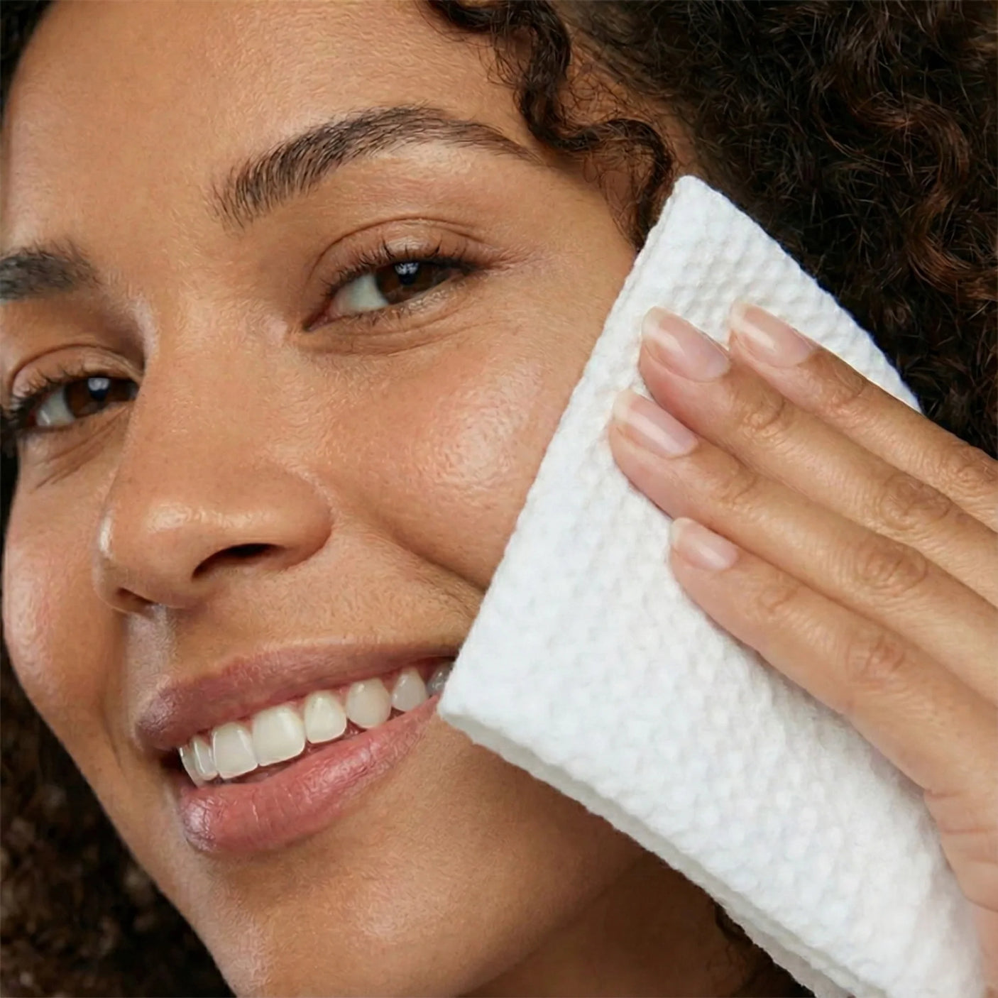 Revision® Fresh Facial Towels 30 Count